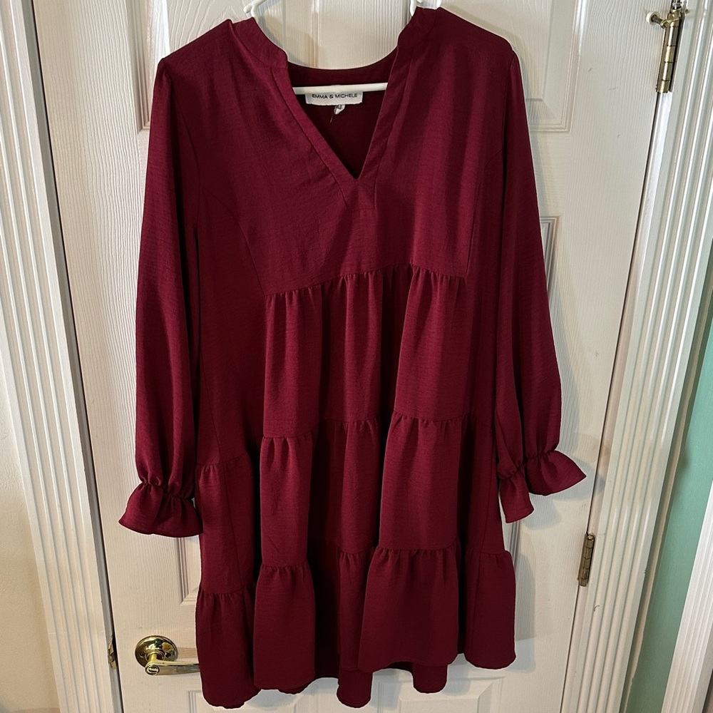 Emma & Michele Burgundy Tiered Long Sleeve Dress Women’s Large